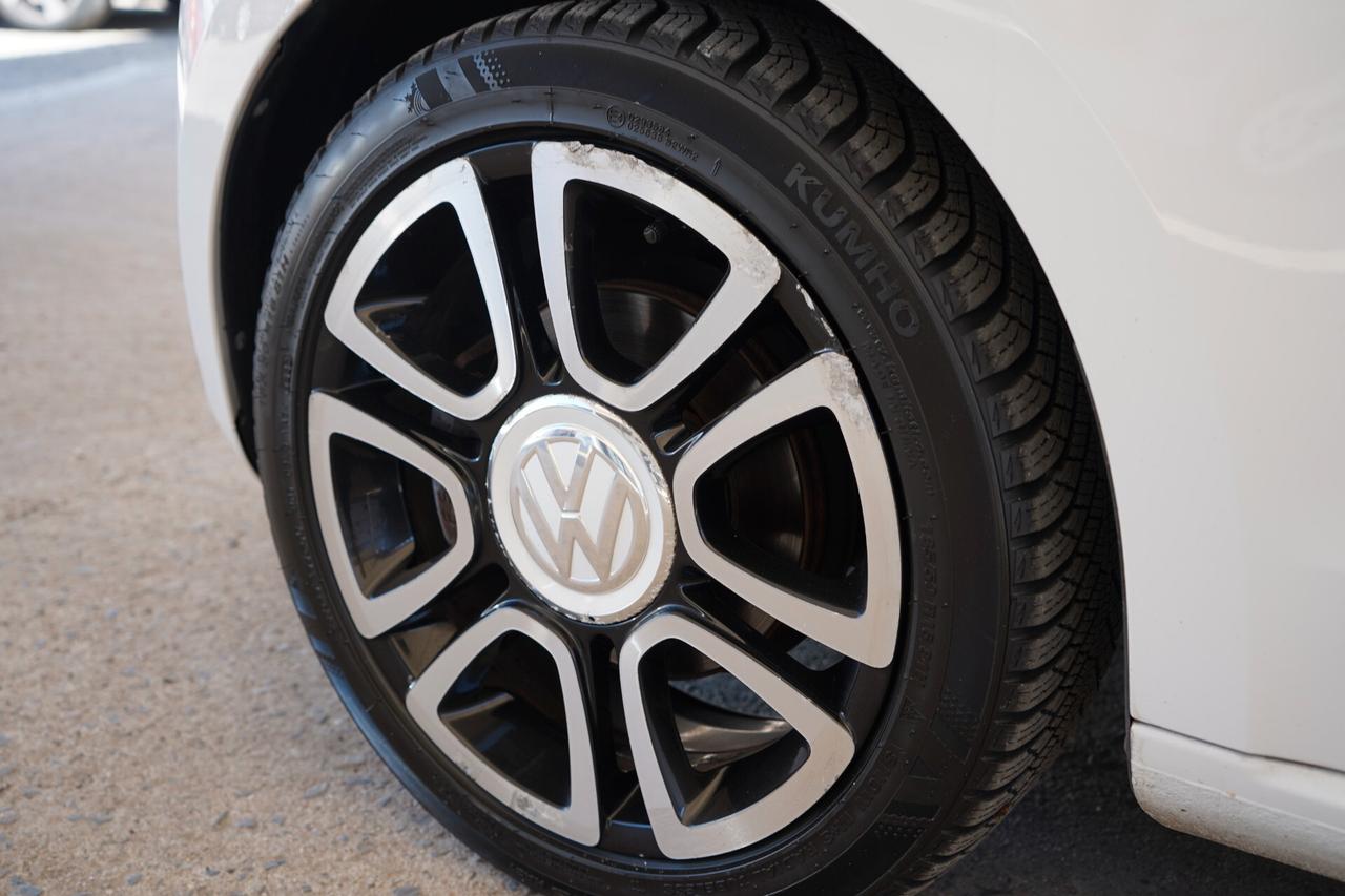 Volkswagen up! 1.0 75 CV 3p high