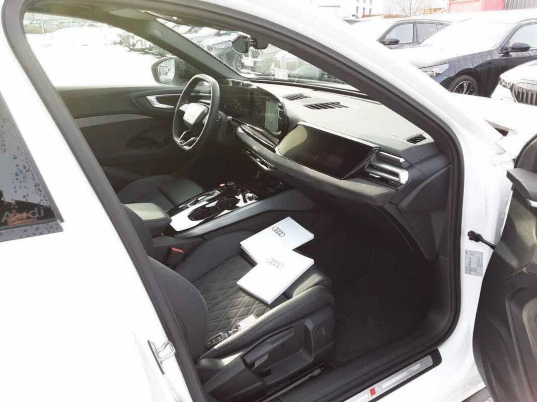 Audi A5 Avant 2.0 tdi mhev S line edition 204cv s-tronic