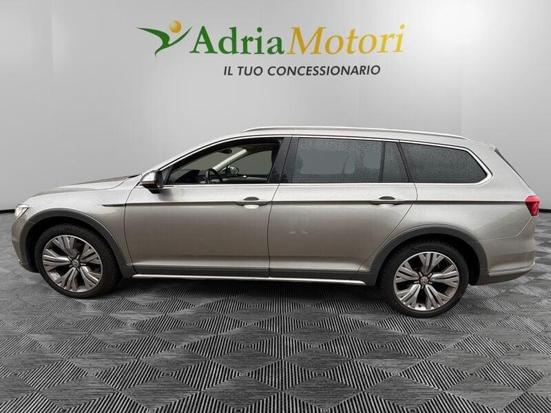 Volkswagen Passat Variant 2.0 TDI 190 CV 4MOTION DSG Executive BMT