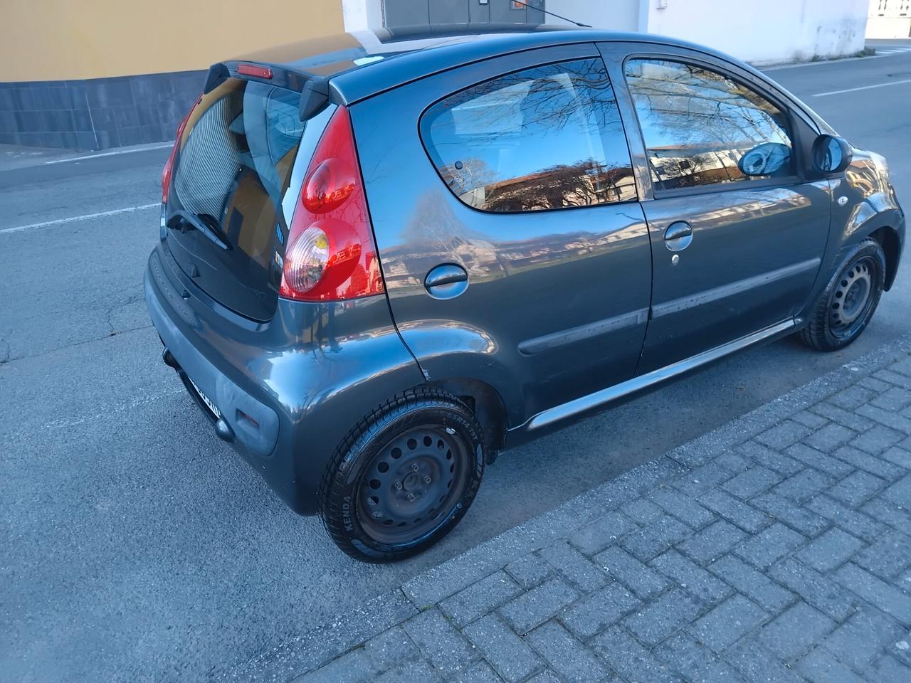 Peugeot 107 1.0 68CV 5p. Plaisir 2Tronic IDEALE PER NEO PATENTATI A SOLI 2.999 EURO