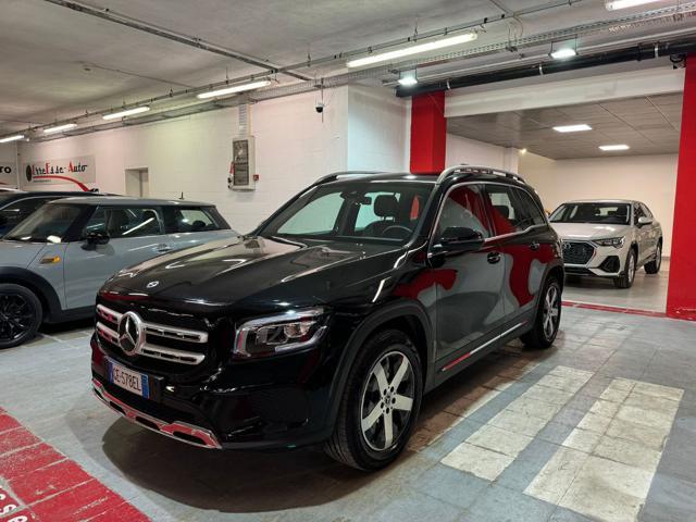 MERCEDES-BENZ GLB 200 d Automatic Sport