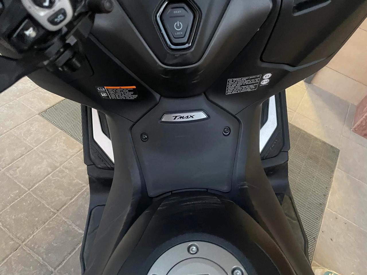 Yamaha T Max 560