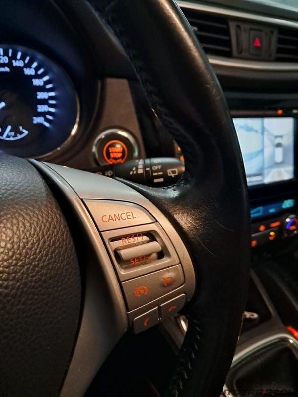 Nissan Qashqai Qashqai 1.5 dCi N-Connecta