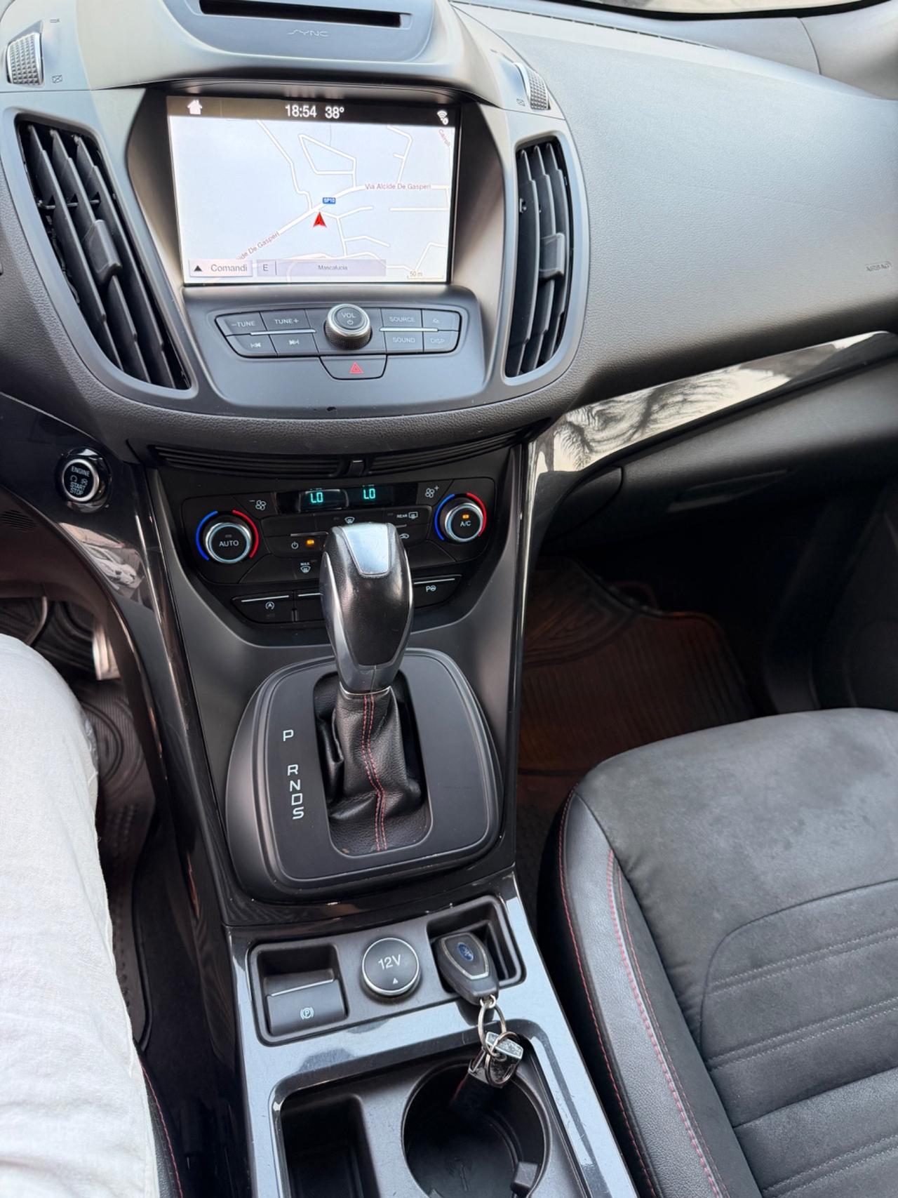 Ford Kuga 2.0 TDCI 150 CV S&S 4WD Powershift ST-Line