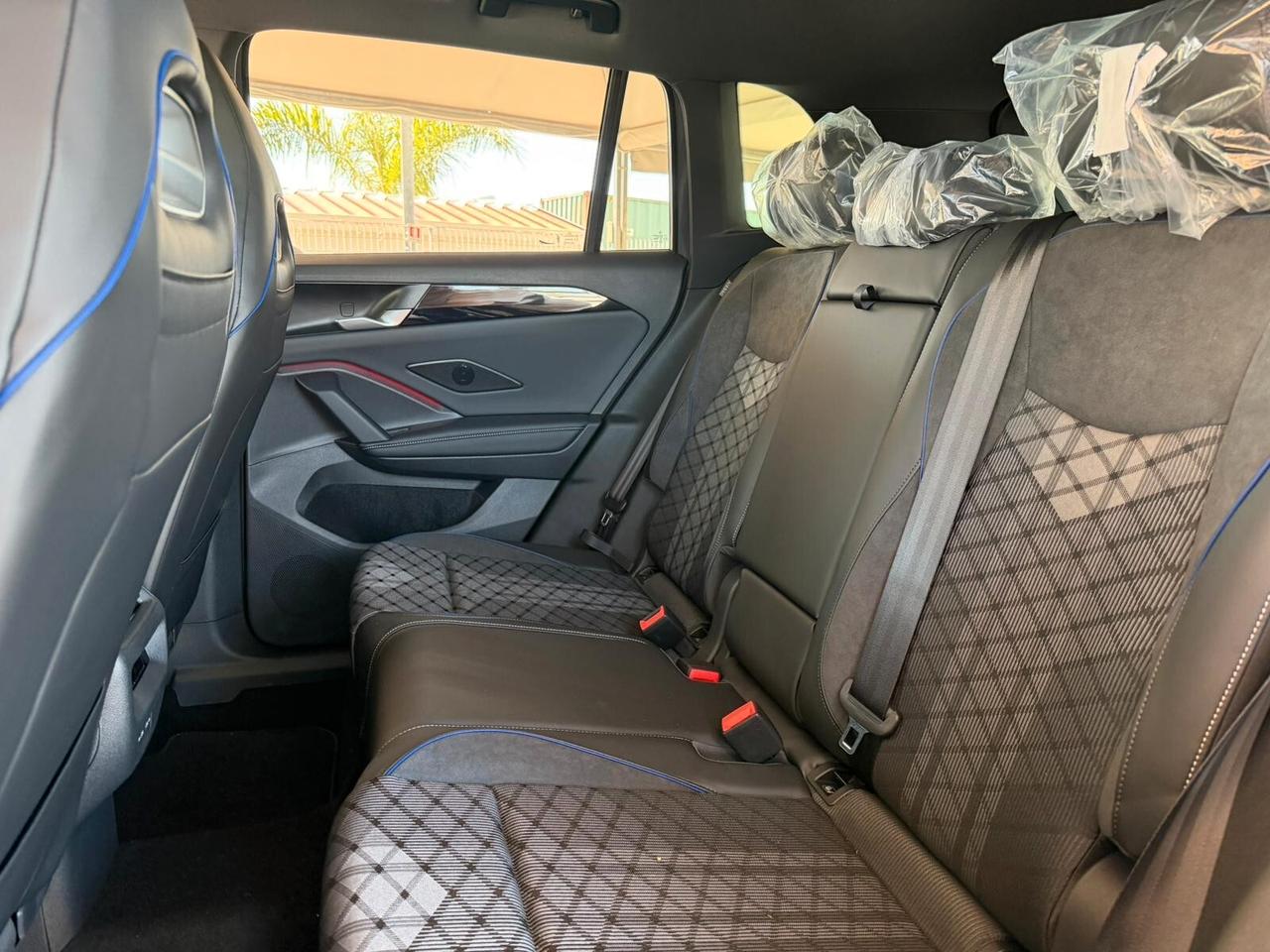 Volkswagen Tiguan 2.0 TDI 150 CV DSG R-Line
