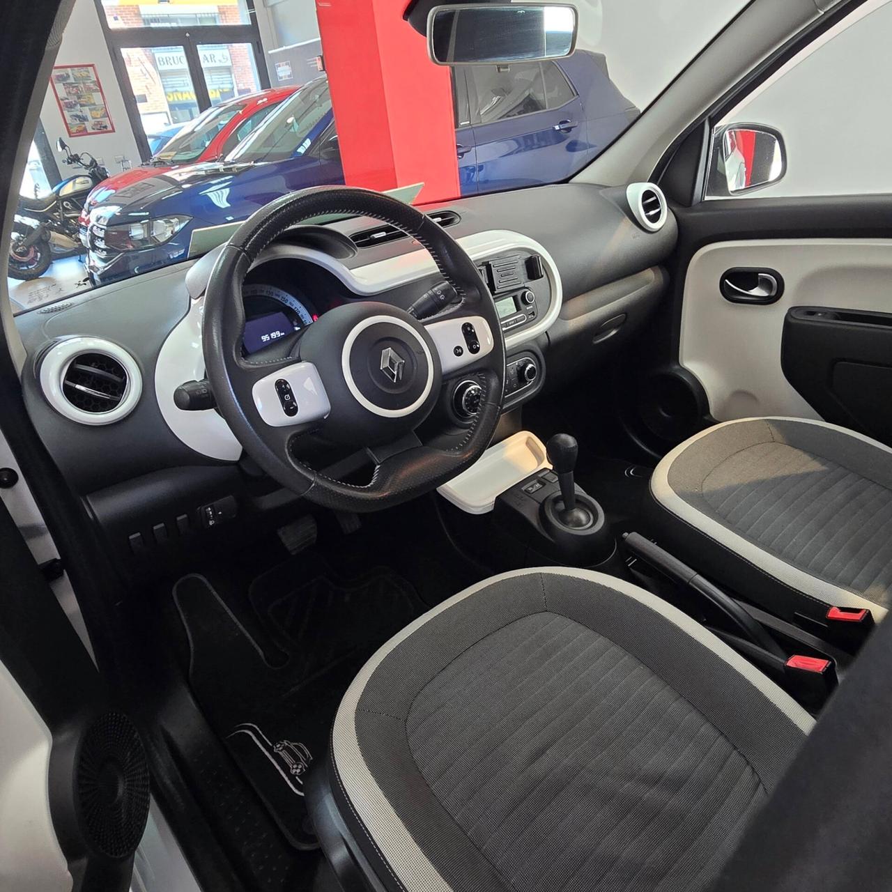 CAMBIO AUTOMATICO - Renault Twingo TCe 90 CV EDC Lovely