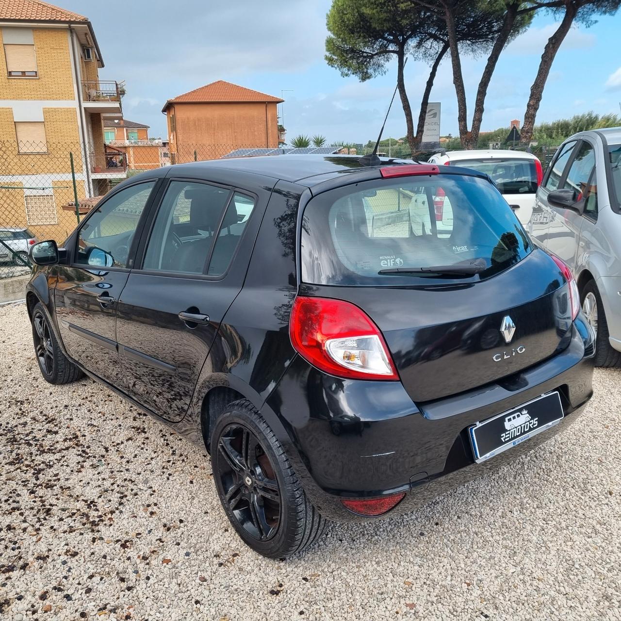 Renault Clio 1.5 dCi 8V 90CV EDC 5 porte Energy