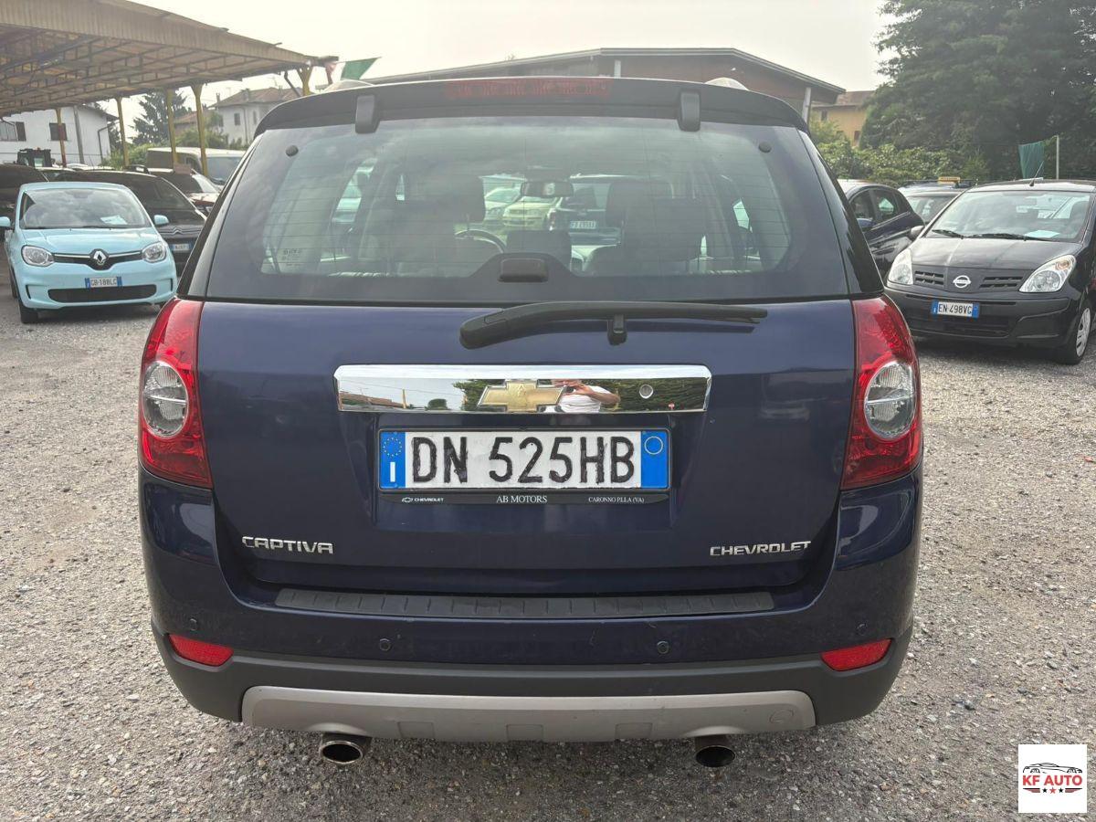 CHEVROLET - Captiva - 2.0 VCDi 4X4 7 POSTI