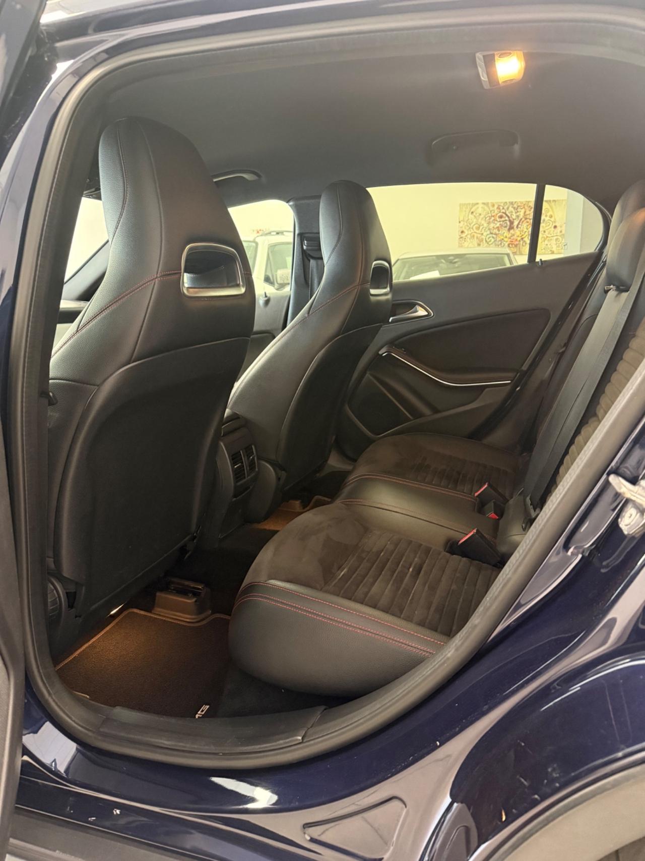 Mercedes-benz GLA 200 d Automatic Premium