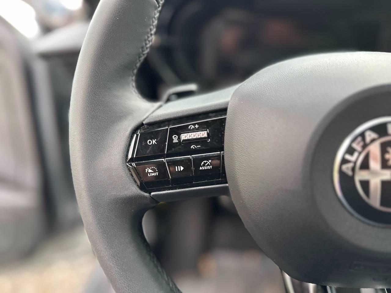 ALFA ROMEO Junior - Junior 1.2 ibrida 145cv edct6