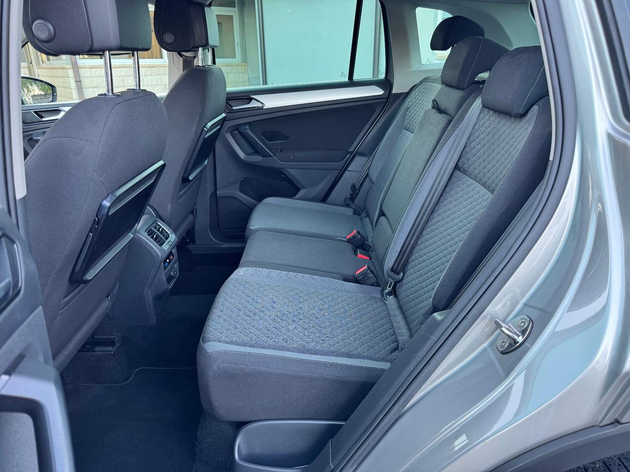 Volkswagen Tiguan 2.0 TDI SCR 4MOTION Business BlueMotion Technology