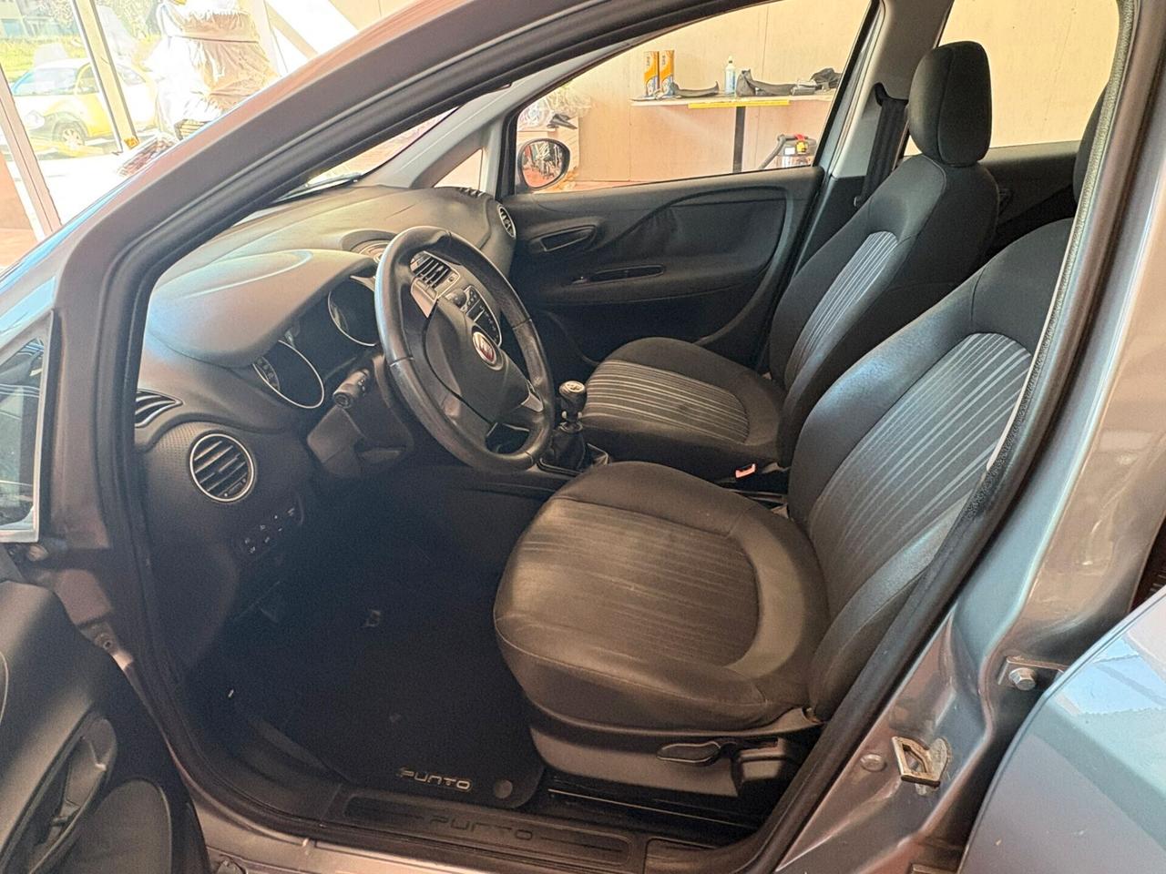 FIAT PUNTO EVO Benzina 1.2 CV 69 Con Km 109.995 certificati Garanzia 12 mesi