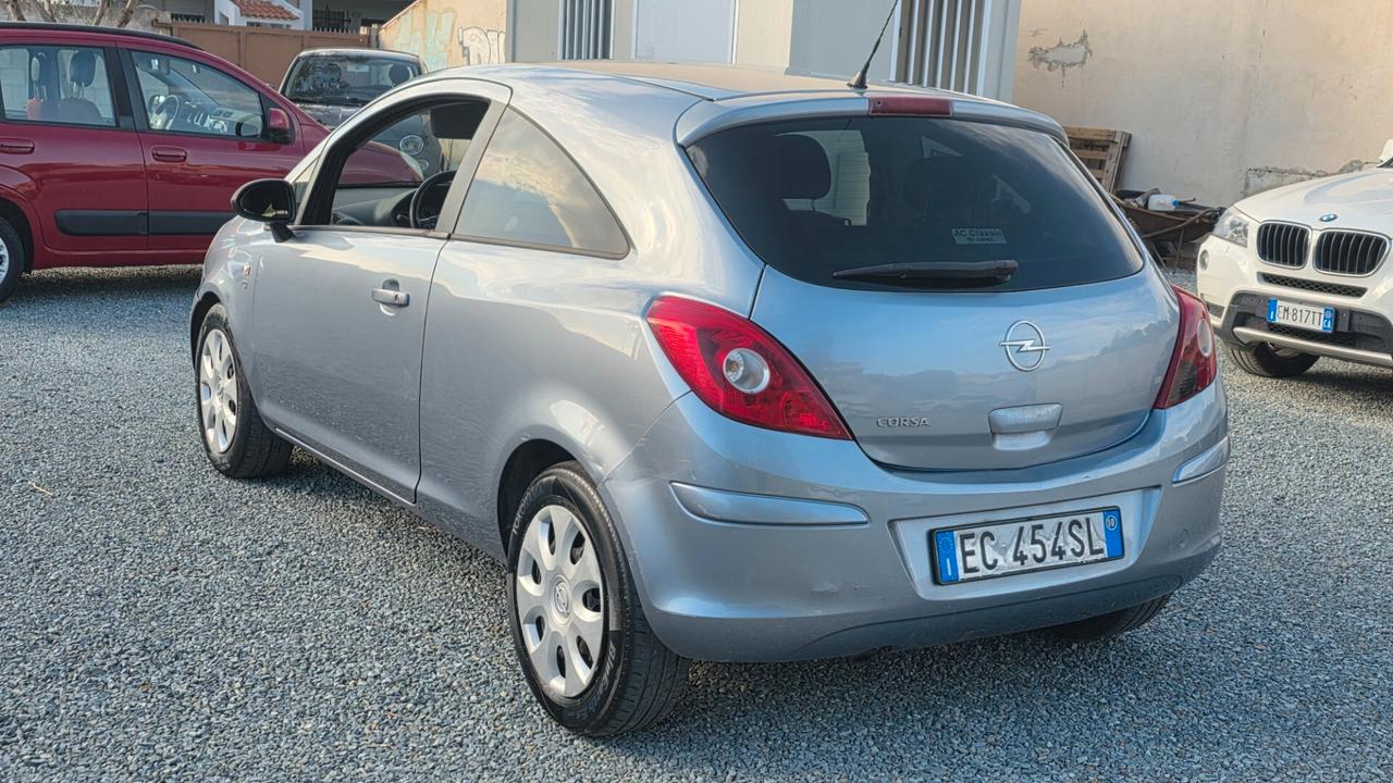 Opel Corsa 1.0 12V 3 porte Club