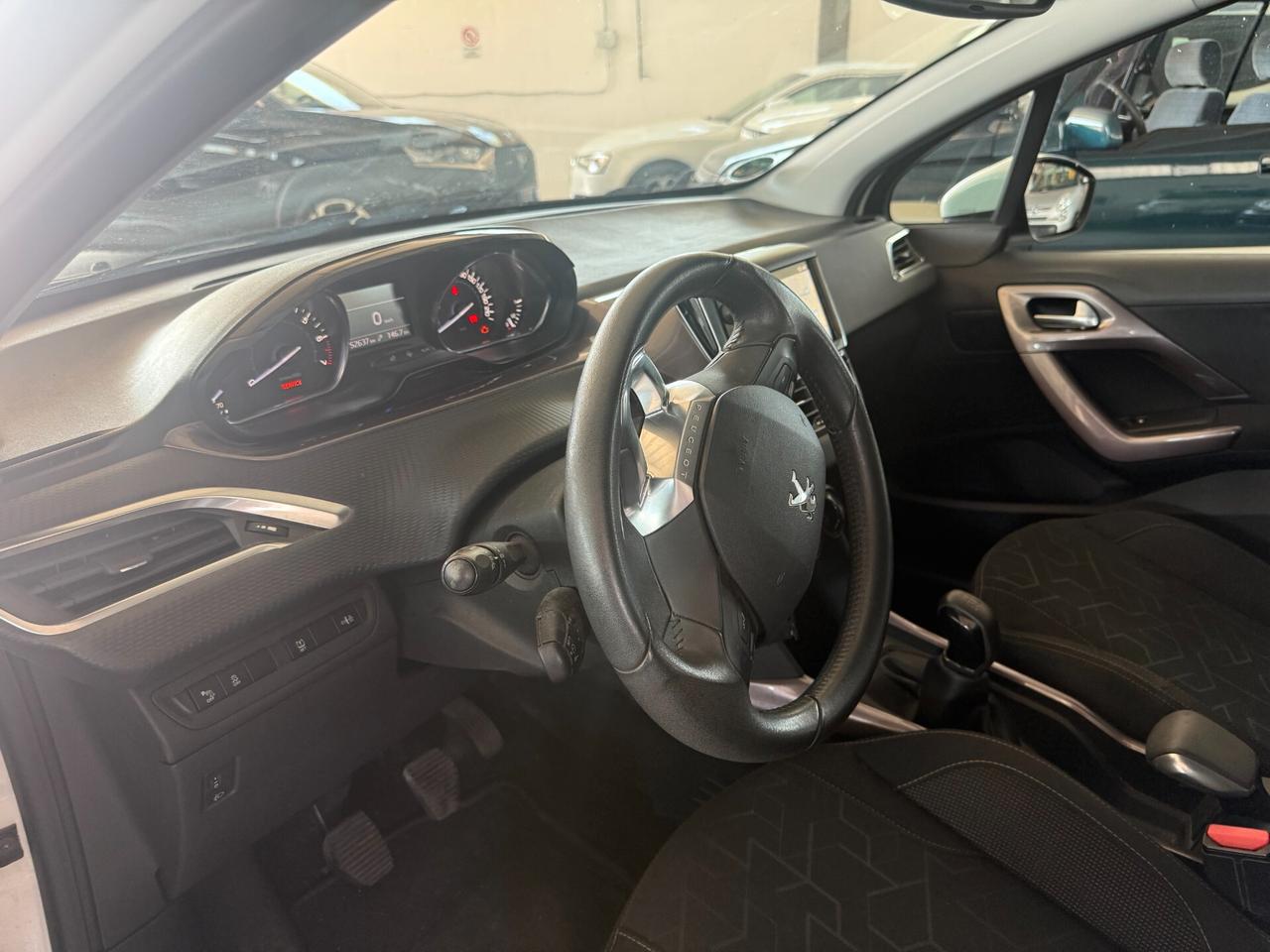 Peugeot 2008 PureTech 82 ETG5 S&S Allure