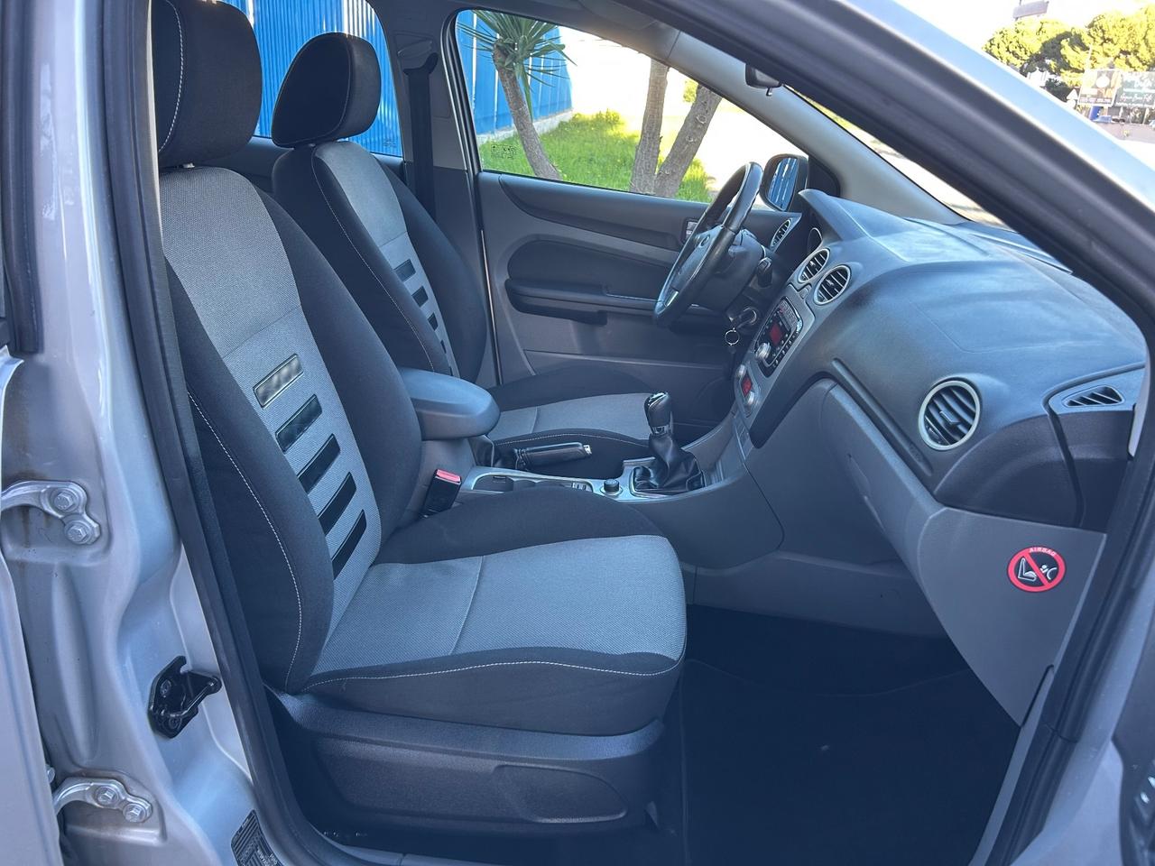 Ford Focus berlina 1.6 TDCi 110 cv 2010