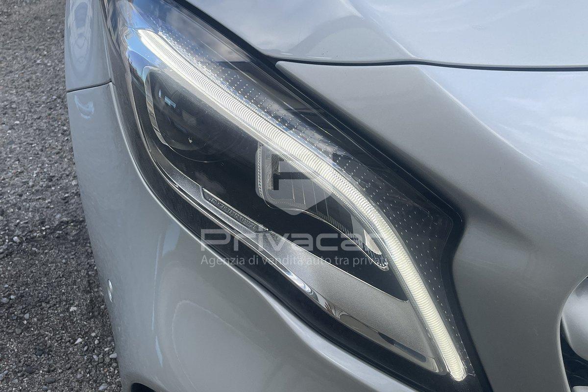 MERCEDES GLA 200 d Automatic 4Matic Premium