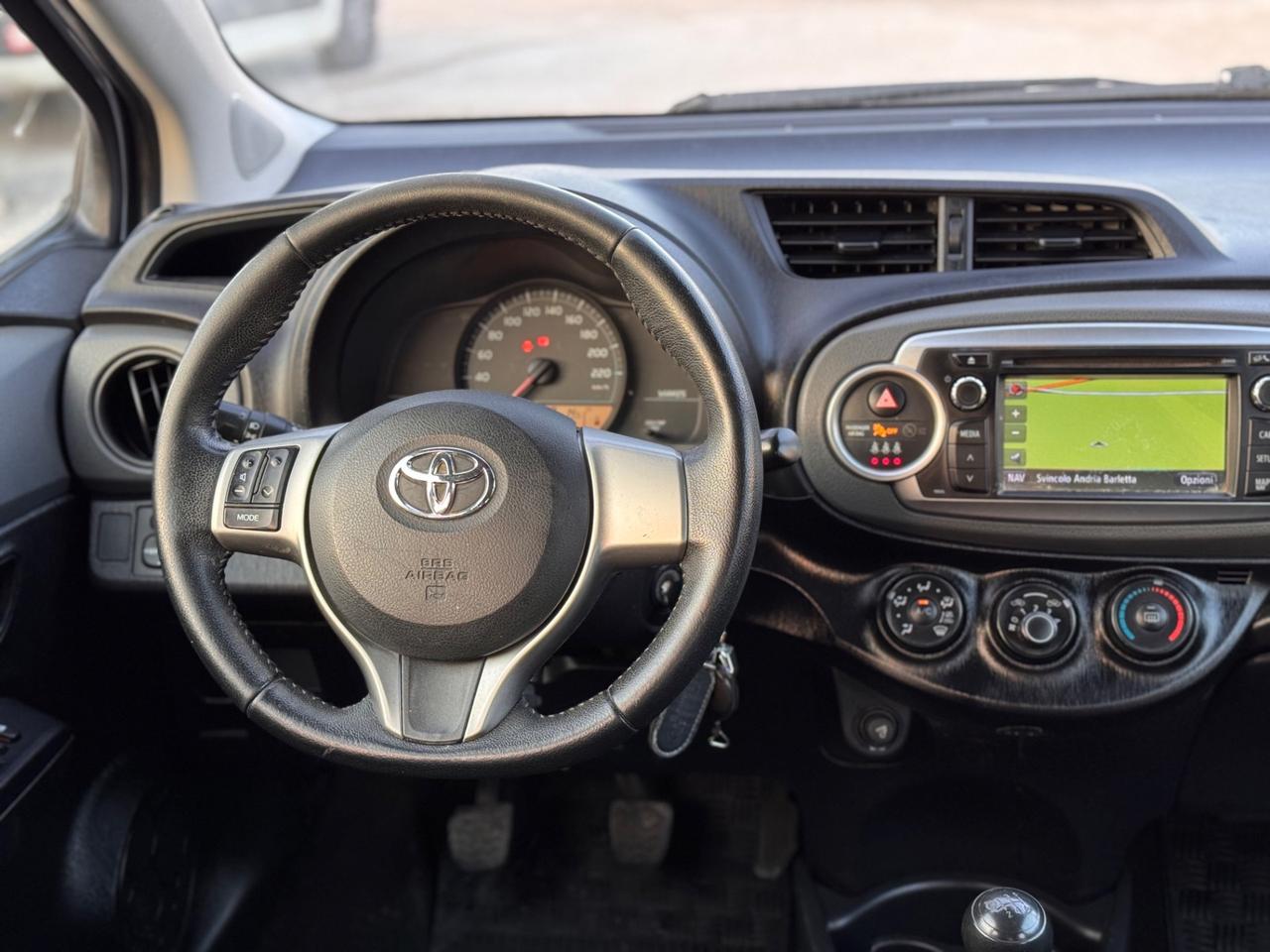 Toyota Yaris 1.4 D-4D 5 porte “NAVI”