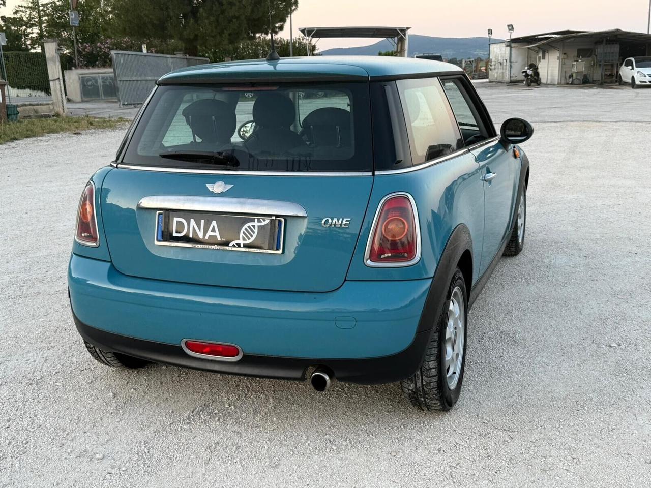 Mini Cooper One 1.4 Benzina NEOPATENTATI