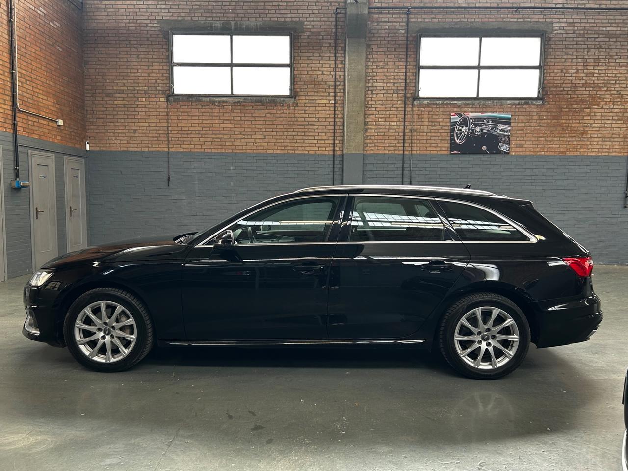 Audi A4 Avant 40 TDI quattro S tronic Sport