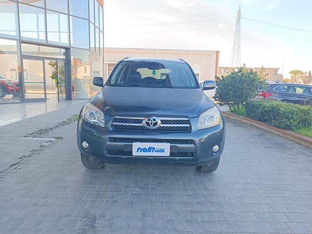 TOYOTA RAV 4 MY23 RAV4 2.2 D-4D 177 CV Luxury