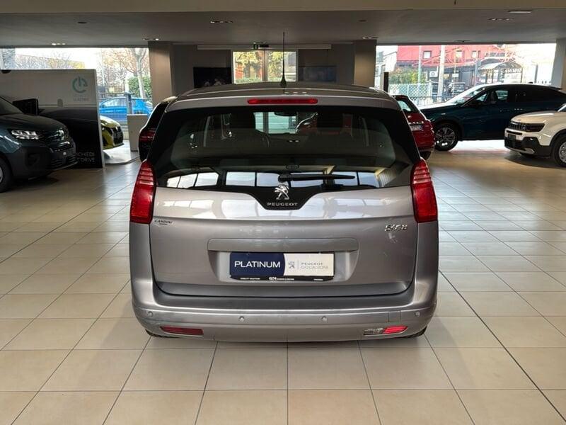 Peugeot 5008 1.6 8v HDi 115cv Allure FAP