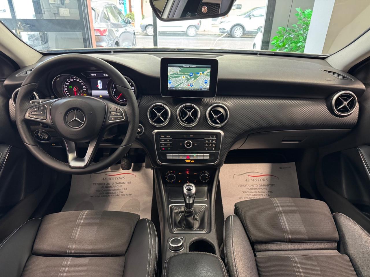 Mercedes-benz A 180 d Sport Finanziabile