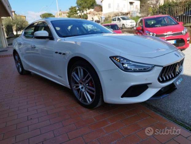 Maserati Ghibli 3.0 Diesel 275 CV Gransport MY19