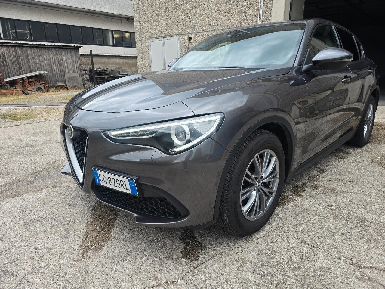 Alfa Romeo Stelvio 2.2 Turbodiesel 160 CV AT8 RWD Business