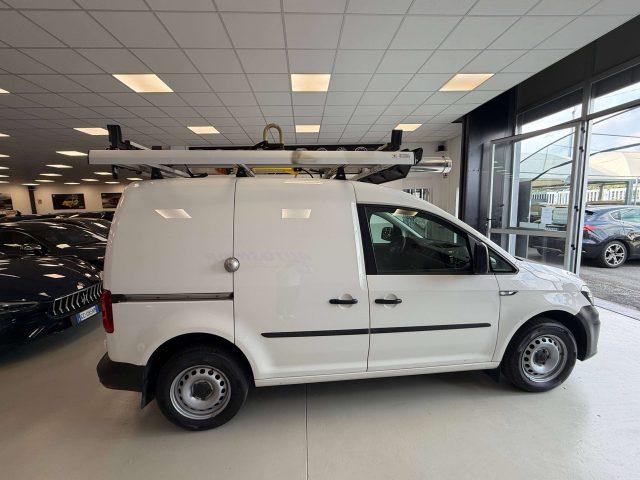 VOLKSWAGEN Caddy caddy 2.0 tdi 4 motion gancio traino