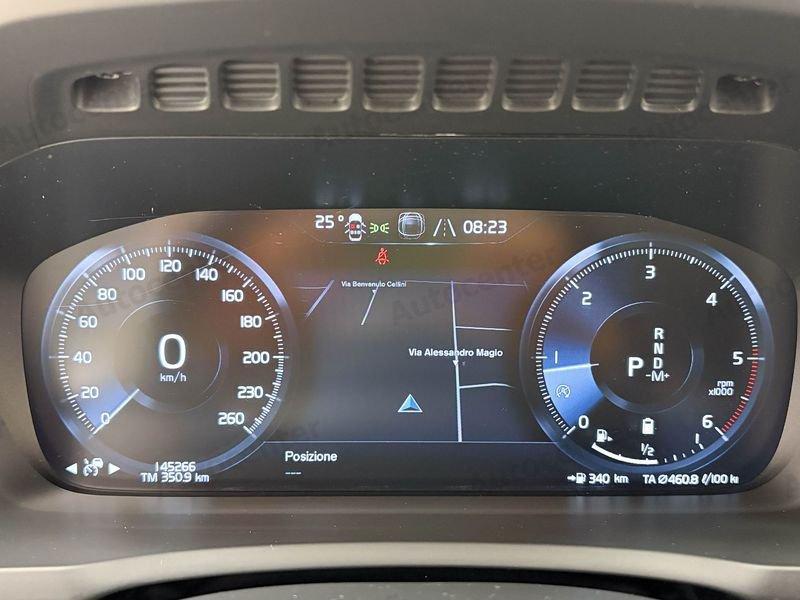 Volvo XC90 XC90 B5 (d) 235CV AWD GEARTRONIC 5 POSTI MOMENTUM PRO