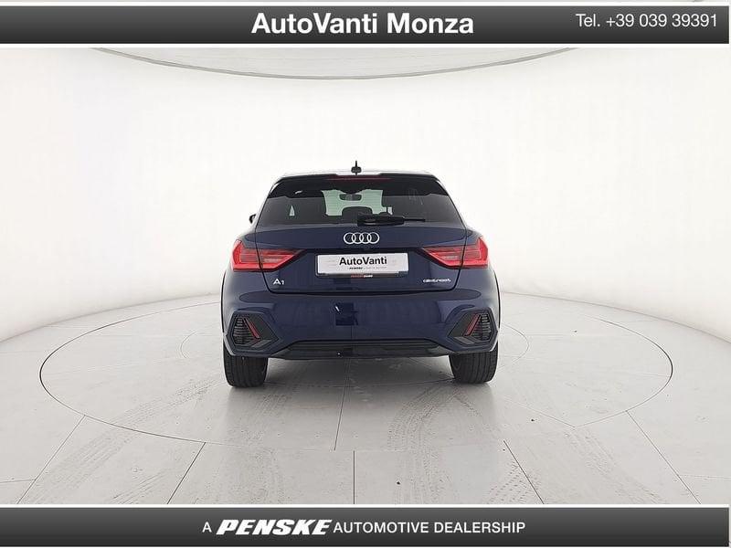 Audi A1 A1 allstreet 30 1.0 tfsi Identity Contrast 110cv