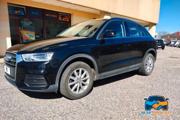 Audi Q3 2.0 tdi Business 120cv