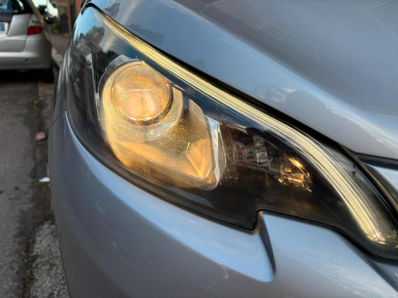 Peugeot 108 PureTech 82 5 porte Active