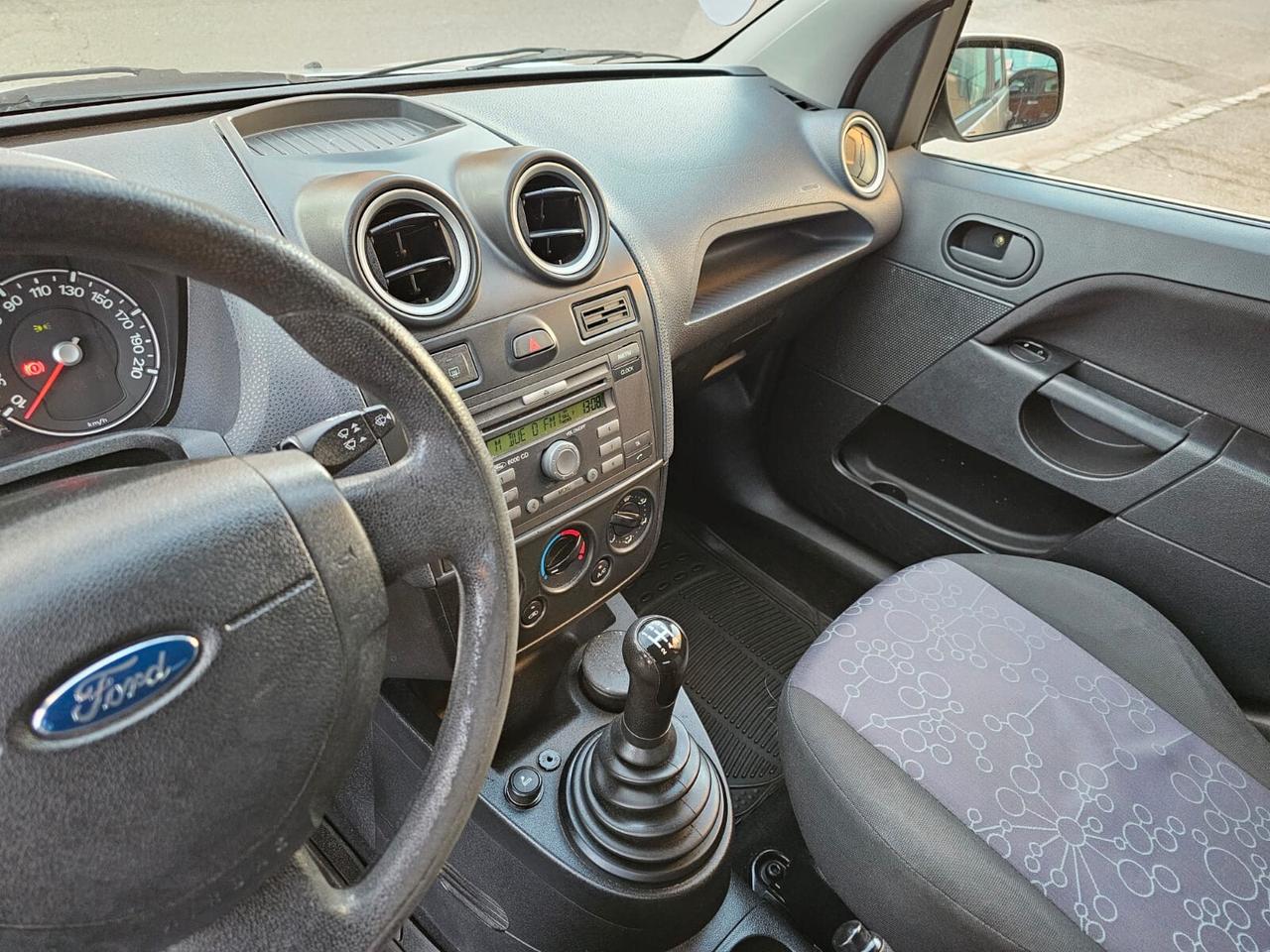 Ford Fiesta 1.2 75cv Ikon*Clima*Servosterzo*Neopatentati*