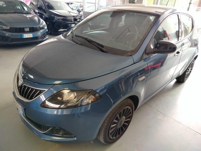 LANCIA Ypsilon 1.0 FireFly 5 porte S&S Hybrid Silver