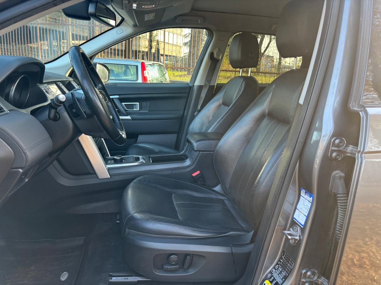 Land Rover Discovery Sport 2.0 TD4 180 CV HSE