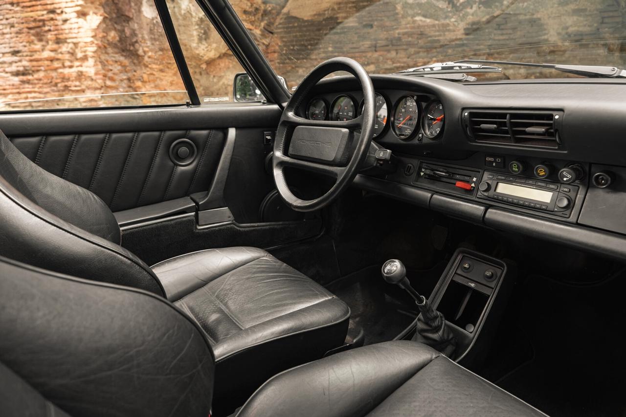 Porsche 911 Carrera 3.2 Targa 1989