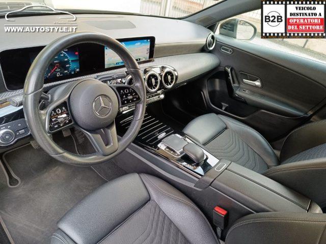 MERCEDES-BENZ A 180 d Automatic Business