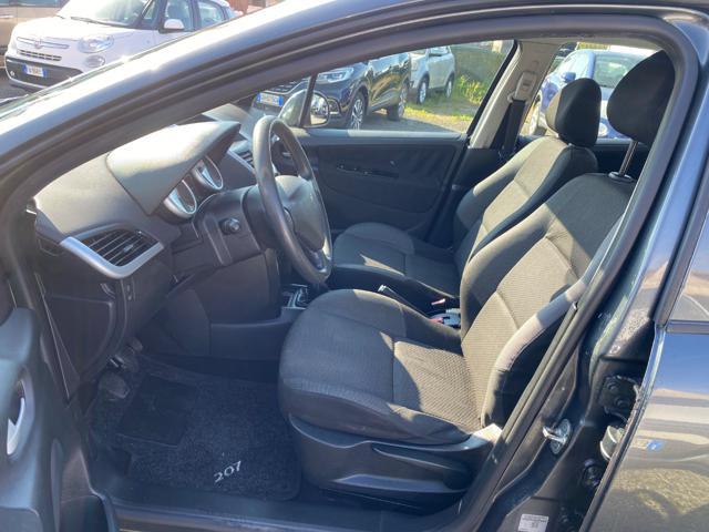 PEUGEOT 207 1.6 8V HDi 93CV SW X Line
