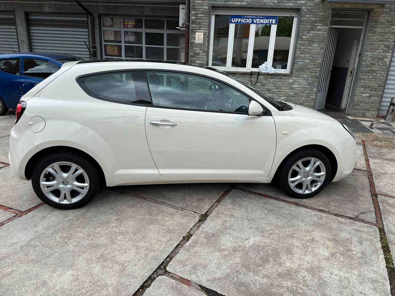 Alfa Romeo MiTo 1.4 105 CV M.air S&S Distinctive Sport Pack