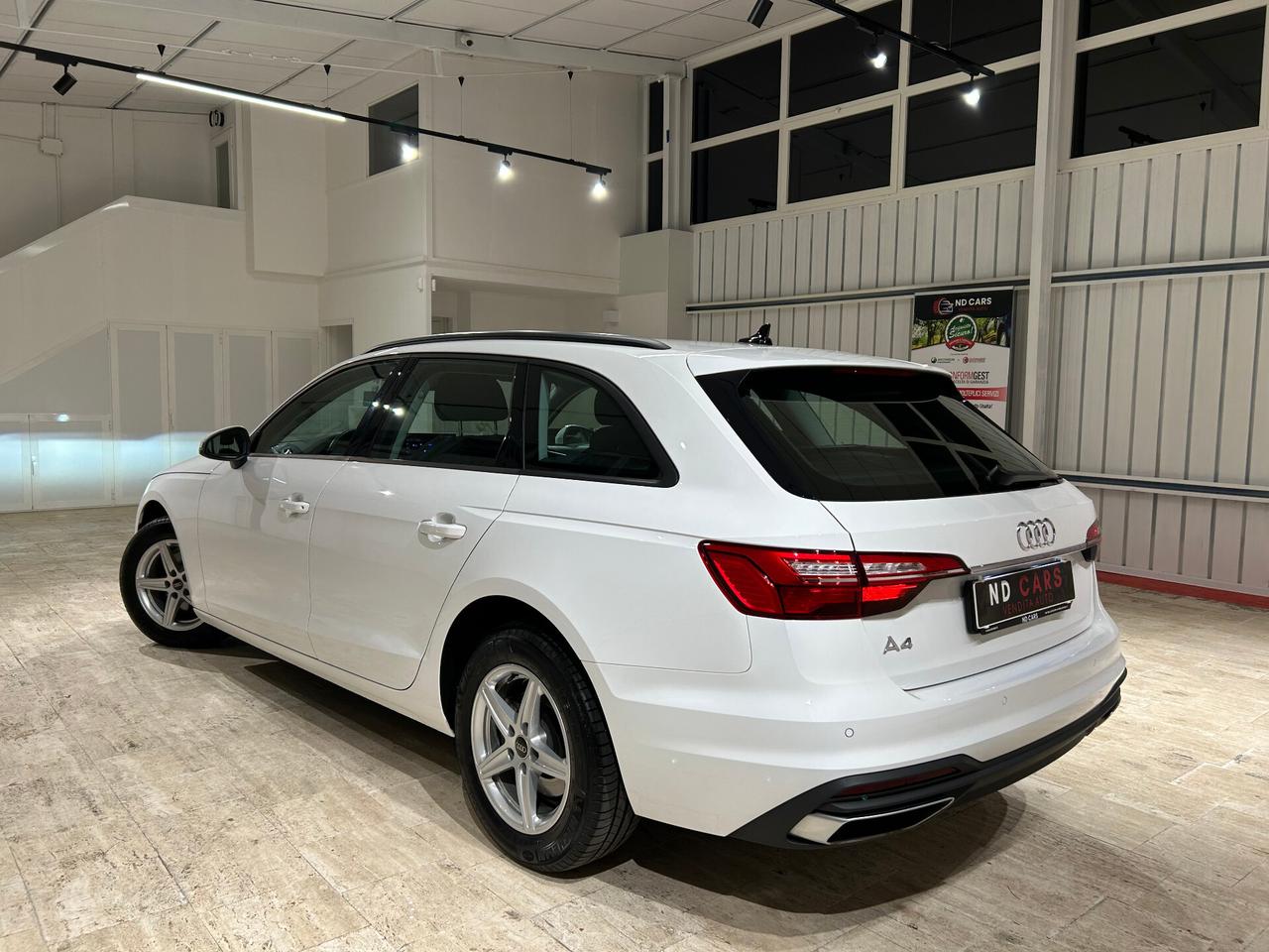 Audi A4 Avant 35 TDI/163 CV S tronic Business