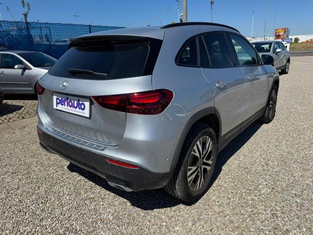 MERCEDES-BENZ G LA GLA 200 d AMG Line Prem Plus