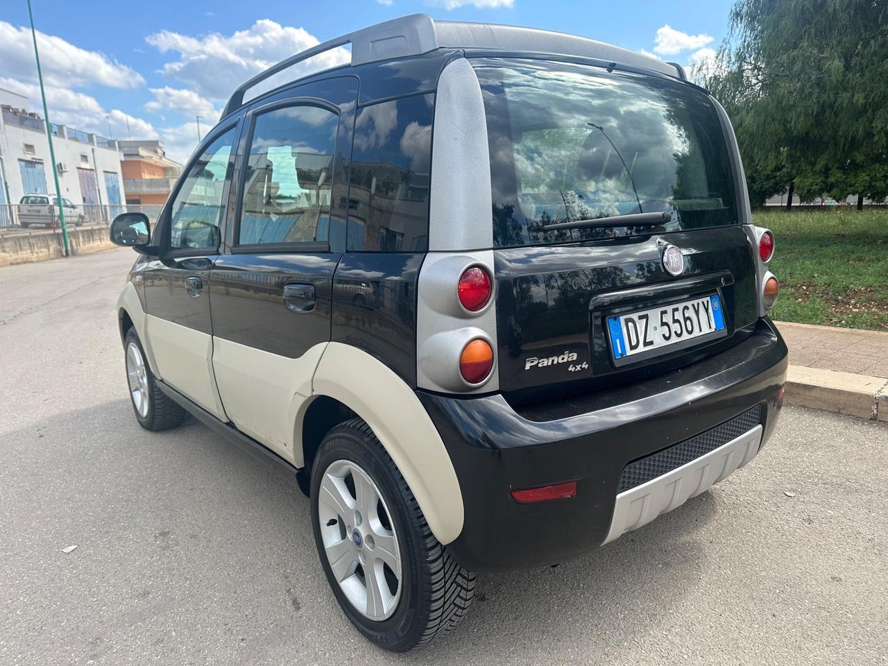 Fiat PANDA 1.3 MJT 16V 4x4 CROSS 2010