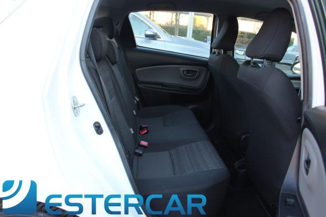 TOYOTA Yaris 1.0 5 porte