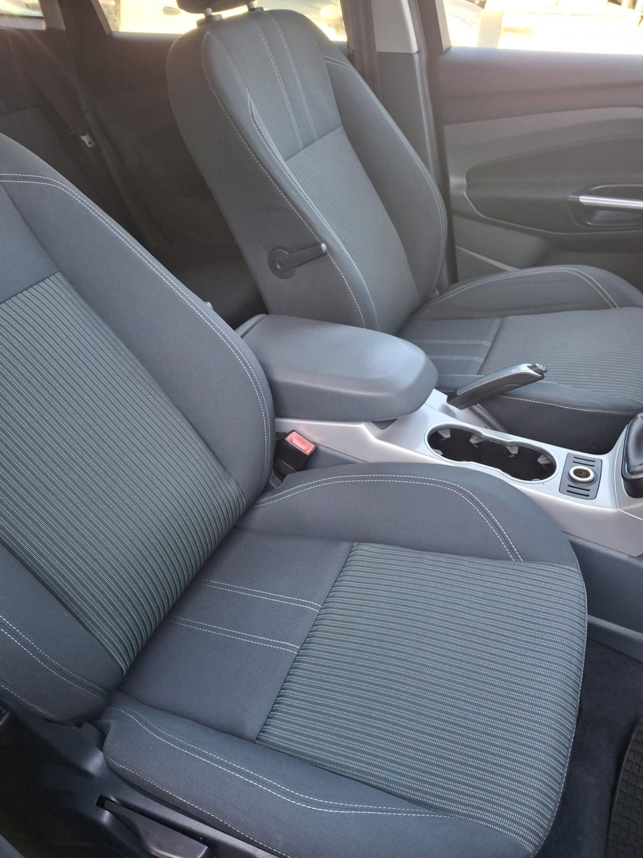 Ford C-Max 1.6 TDCi 110 CV Titanium DPF