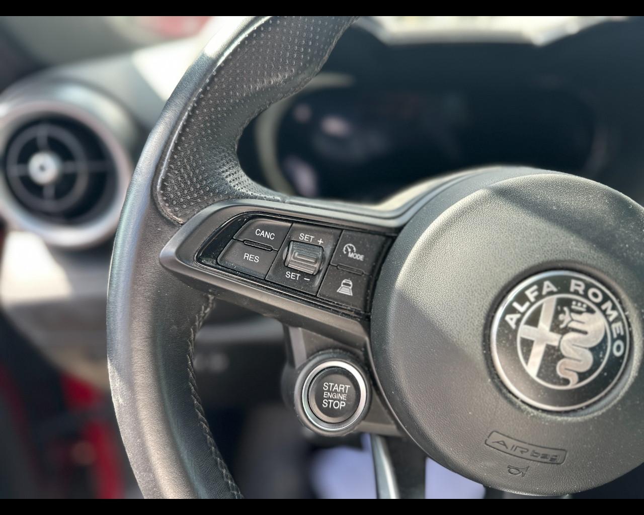 ALFA ROMEO Tonale - Tonale 1.6 Super 130cv tct6