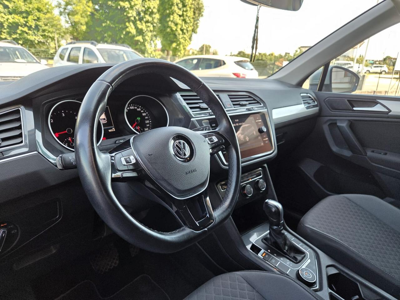 Volkswagen Tiguan 2.0 TDI SCR DSG 4MOTION Sport BMT