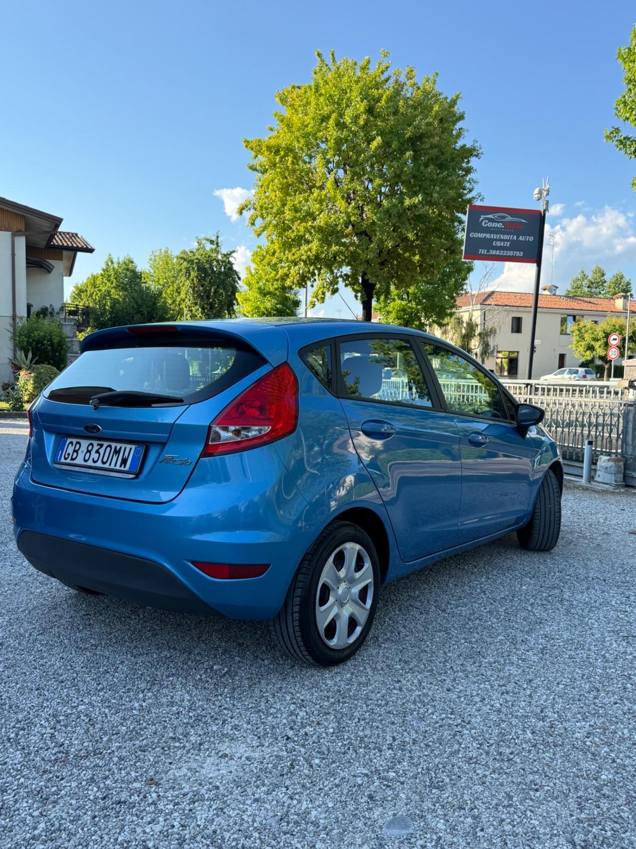 Ford Fiesta 1.2 82 CV 5 porte Titanium ok neopatentati