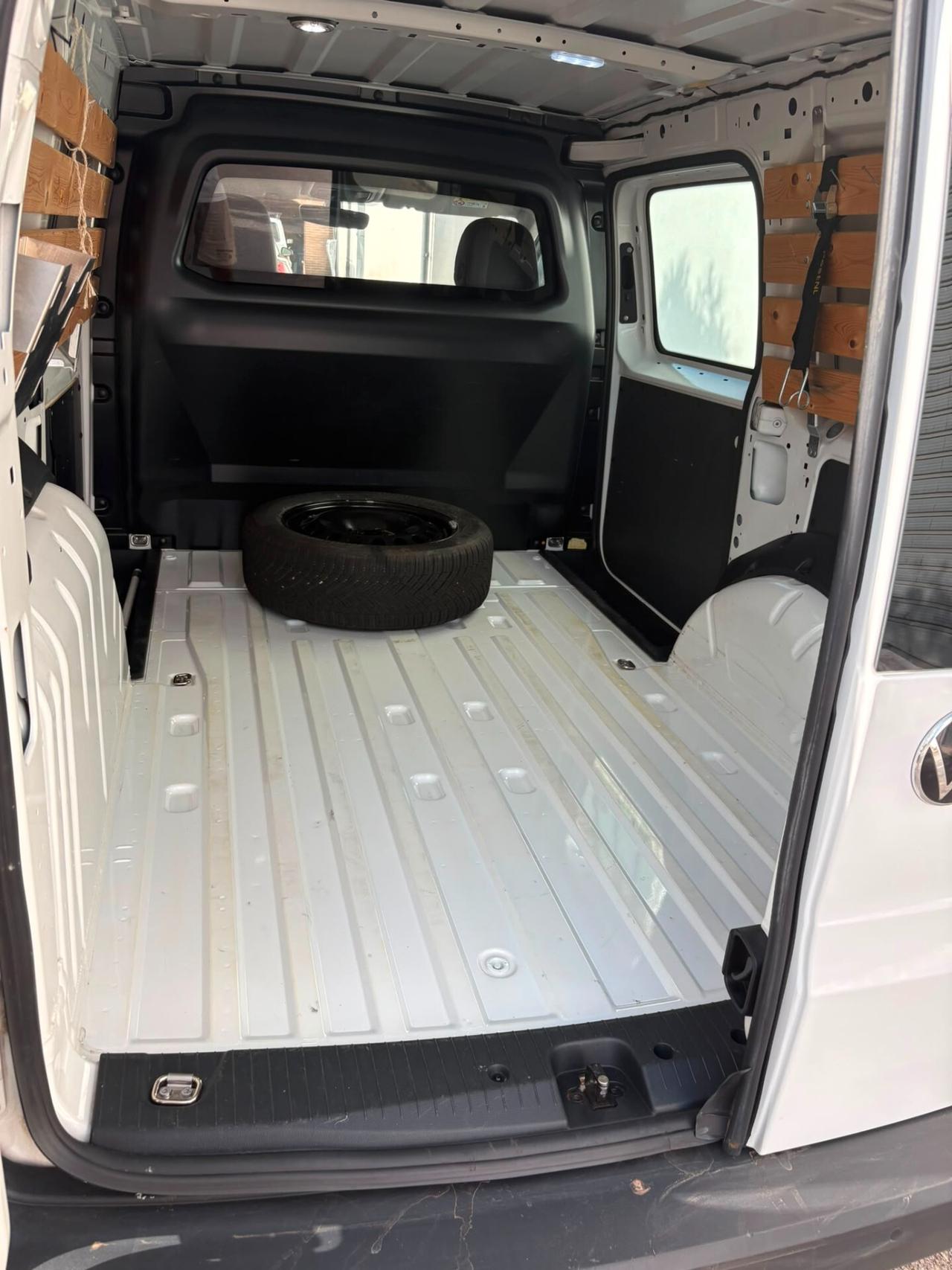 Volkswagen Caddy Cargo Maxi 1.5 TGI METANO IVA ESPOSTA UNIPROPRIETARIO