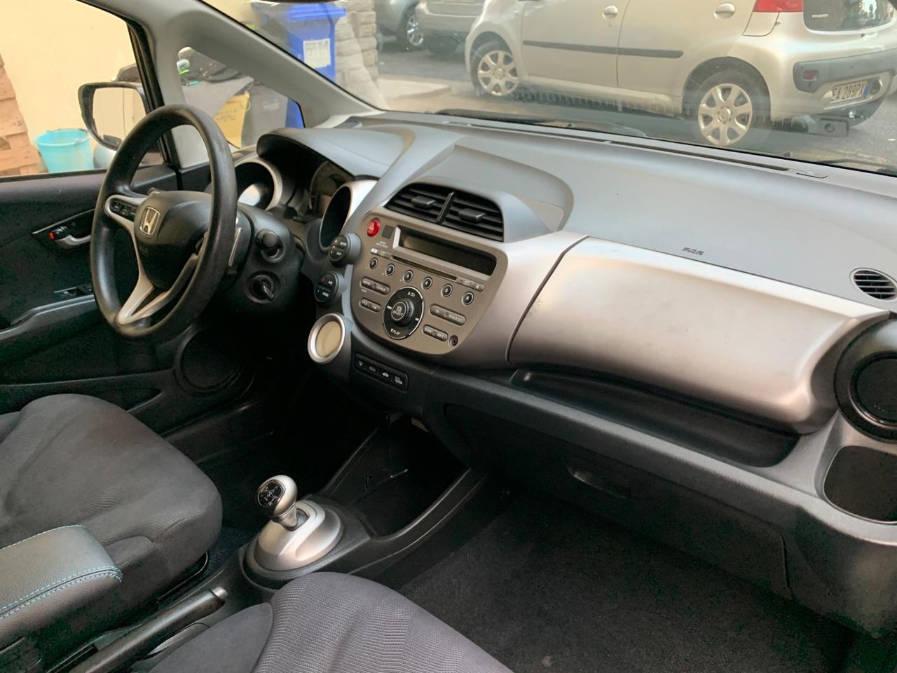 Honda Jazz 1.4 i-VTEC Exclusive i-Shift (Automatica)